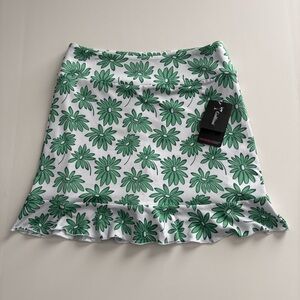 Women’s Golftini Girl Power Ruffle Pull On Skort Small MSRP $116